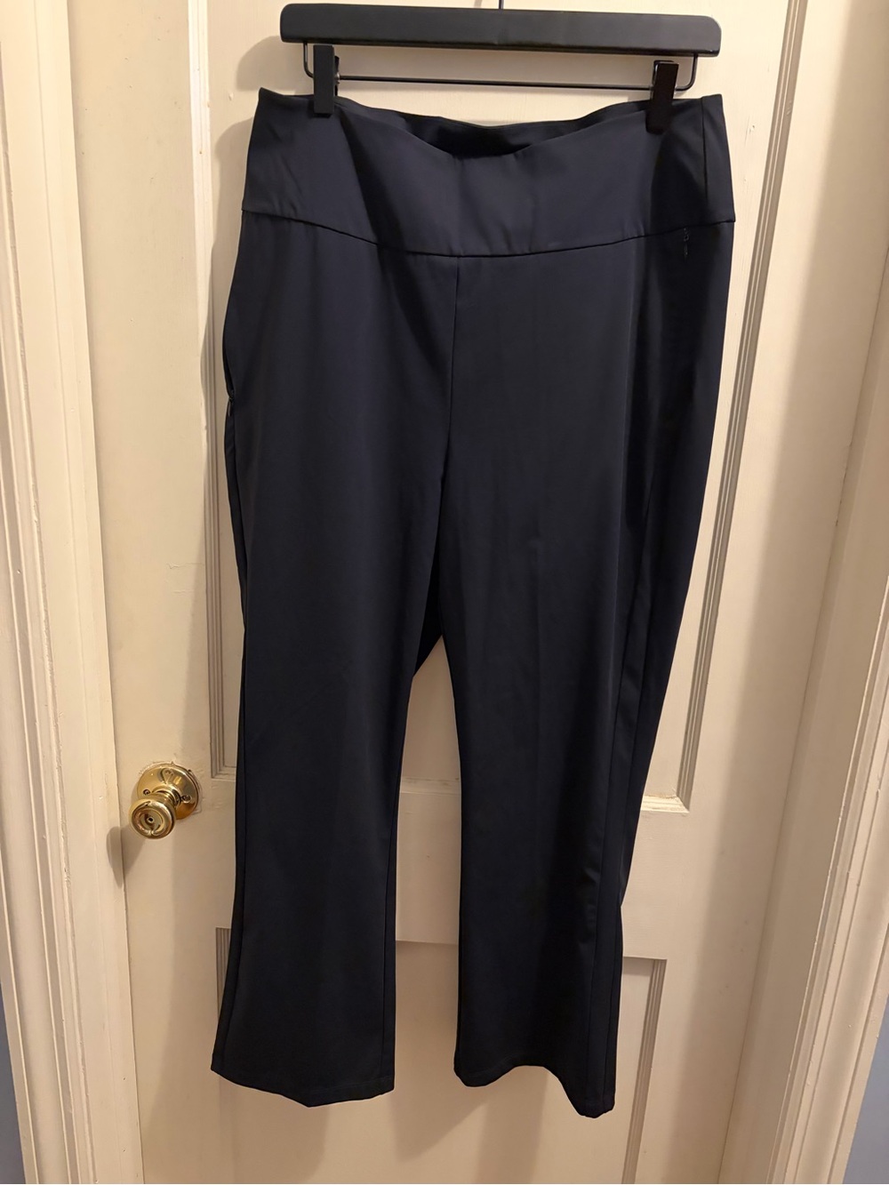 Kinona Black Golf Pants L Pull-On Stretch Straight Leg Zip Pocket UPF 50